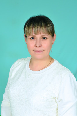 Инструктор по физической культуре Хозумова Юлия Семёновна Инструктор по физической культуре Хозумова Юлия Семёновна